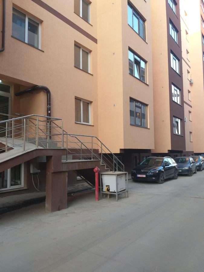 Luxury Daniel Apartament Residence Militari Roşu Zewnętrze zdjęcie