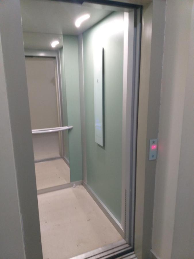 Luxury Daniel Apartament Residence Militari Roşu Zewnętrze zdjęcie