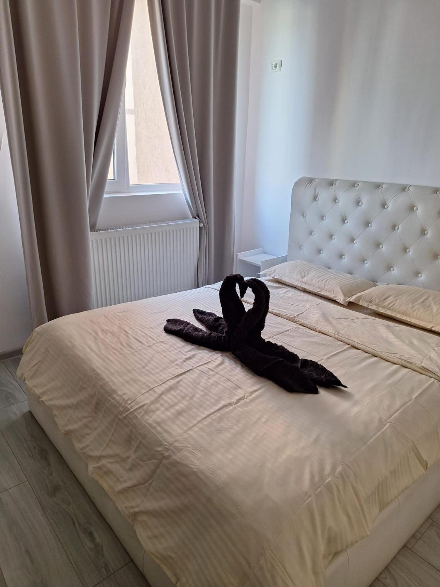 Luxury Daniel Apartament Residence Militari Roşu Zewnętrze zdjęcie